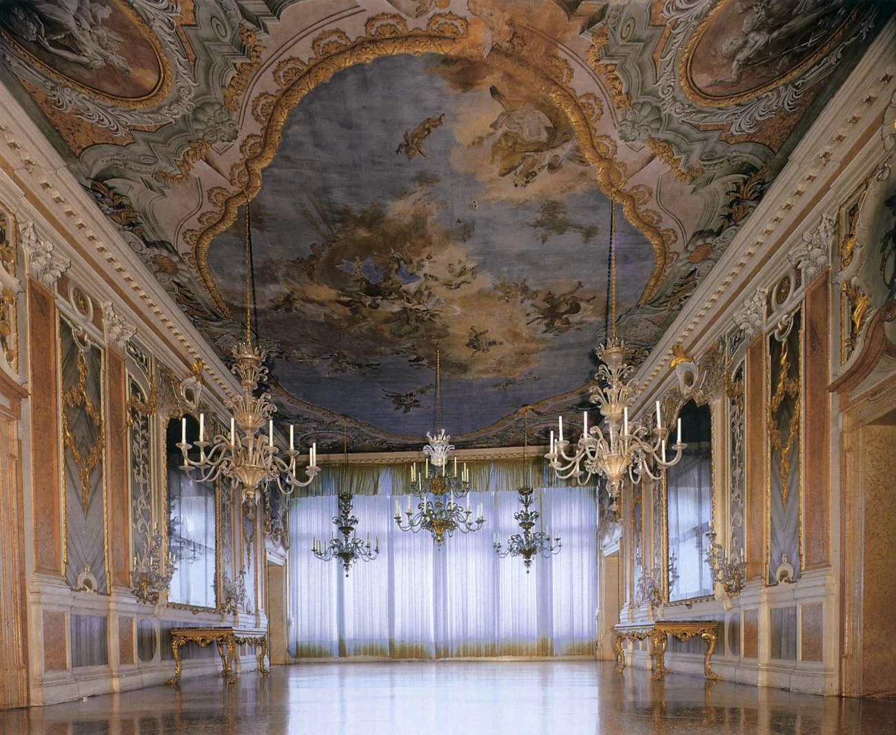 Veduta del portego - Palazzo Pisani, Moretta, Venezia